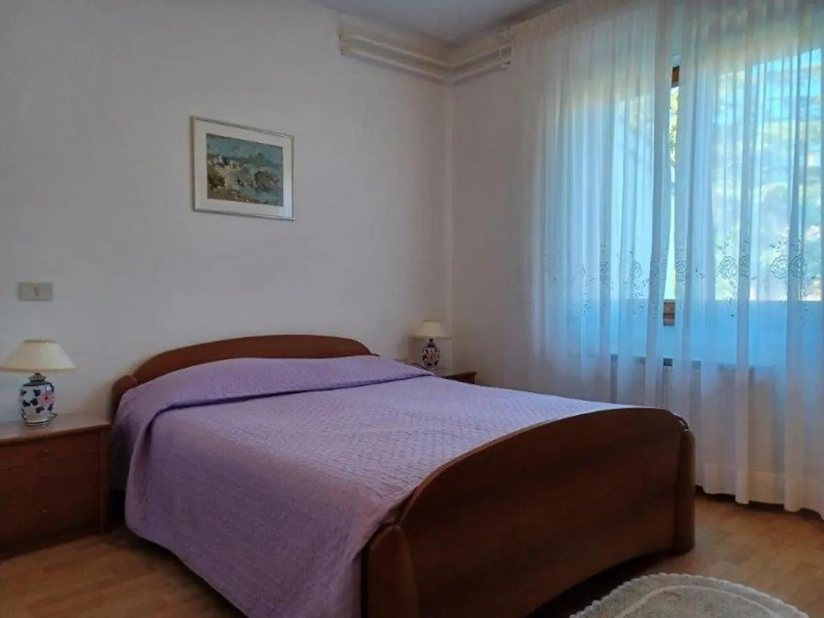 Apartments By The Sea Novigrad - 7335 Croácia