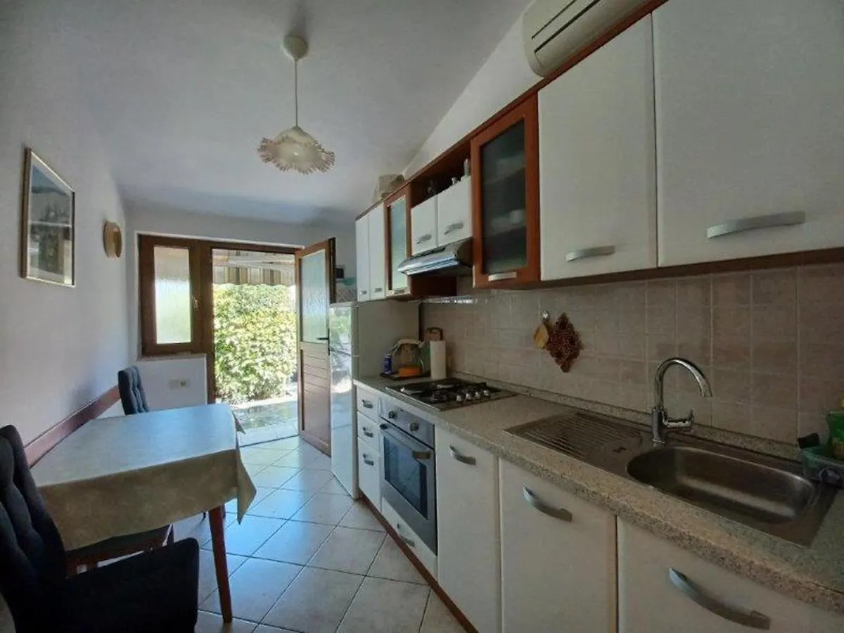 Apartments By The Sea Novigrad - 7335